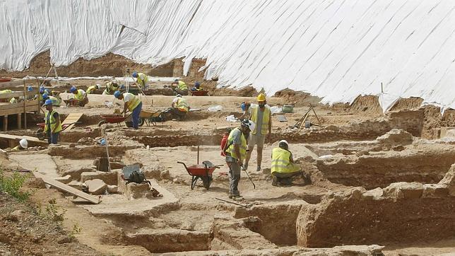 El hallazgo de una villa romana en La Sagrera no paralizará las obras del AVE
