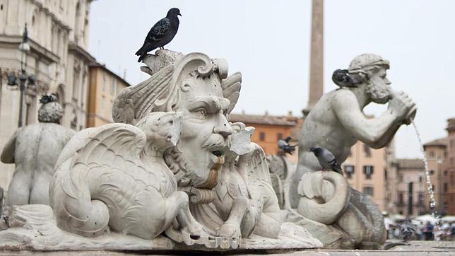 Detenido un italiano por atacar la Fuente del Moro y la Fontana de Trevi