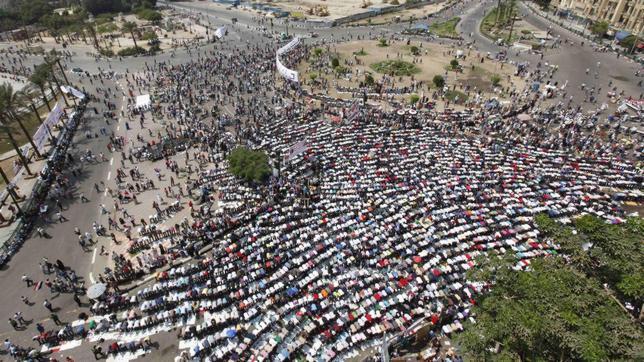 Los egipcios vuelven a llenar Tahrir