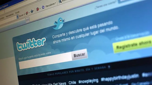 Twitter denuncia a Twittad por la marca Tweet