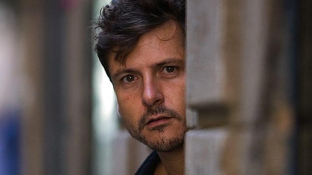 «Hay que preguntarse si en España podemos permitirnos rodar cien películas al año»