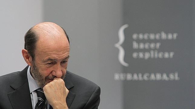 El PSOE logra su objetivo de llegar al 20-N sin el «chivatazo»