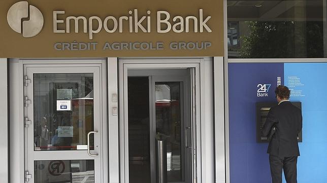 El 66% de los griegos quiere quedarse con el euro