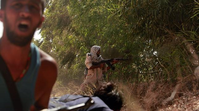 Sin agua, comida, medicamentos ni electricidad en Sirte