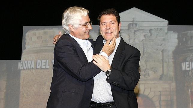 O alcalde o candidato: el PSOE obliga a elegir