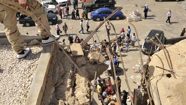 Localizan otras tres fosas comunes en Trípoli con más de 350 cadáveres