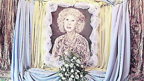 Sevilla se vuelca con los preparativos de la boda del año