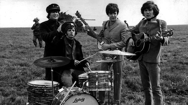 Los Beatles se aburrieron cuando visitaron a Elvis