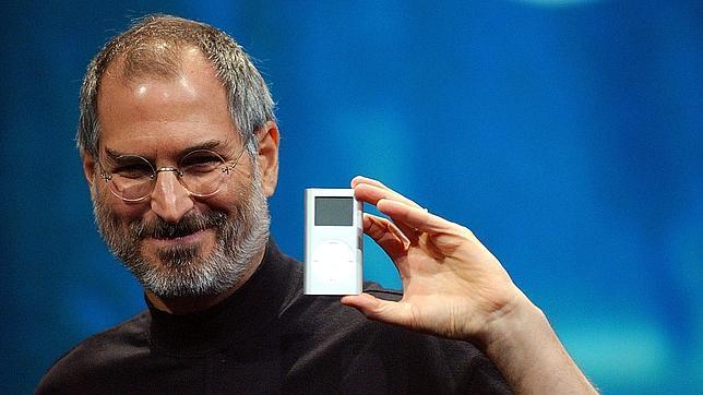 La biografía oficial de Steve Jobs adelanta un mes su publicación