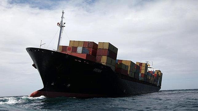 Amenaza de desastre ecológico en la costa de Nueva Zelanda por un vertido de petróleo