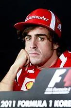 Alonso: «Estoy feliz con mi compañero»