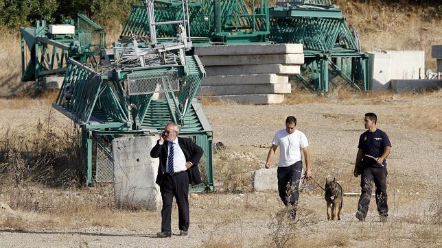 La Policía busca a los niños de Córdoba en una gravera cercana a la finca de los abuelos