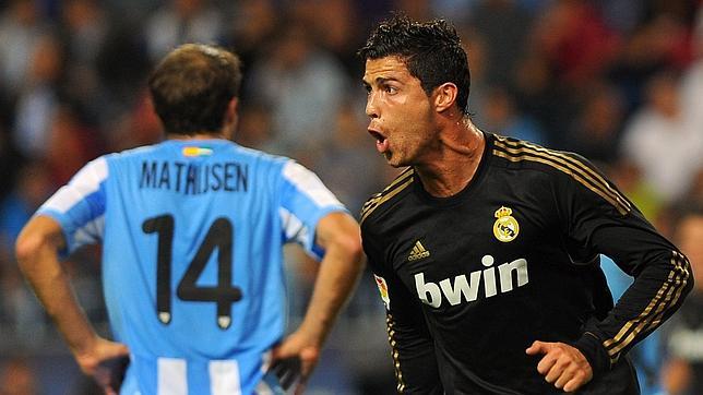 Cristiano: «No me llevo el balón porque no tengo espacio»