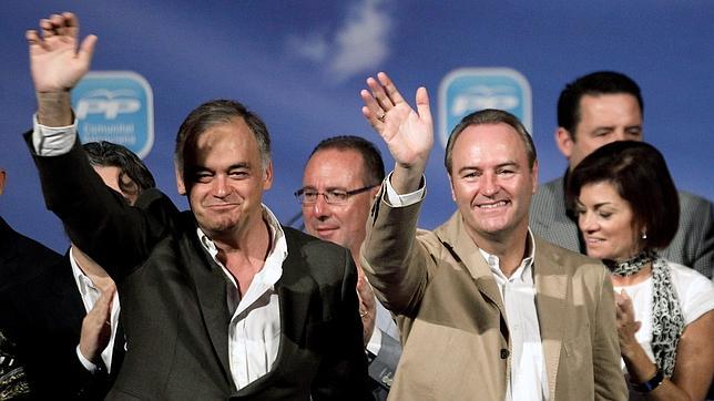 González Pons: «No hay ningún español tan idiota que quiera la continuidad del PSOE»