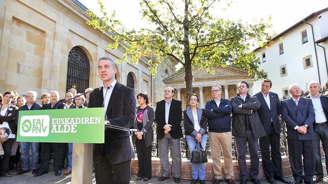 El PNV compite con Bildu y fecha en 2015 un nuevo proceso «constituyente» vasco
