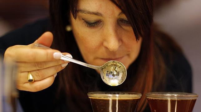 Demasiado café puede afectar a la fertilidad de la mujer