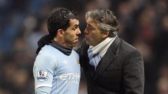 Tévez solo pagará la mitad de su multa