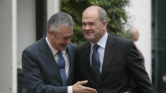 La juez del caso de los ERE extiende la investigación a todo el Gobierno andaluz