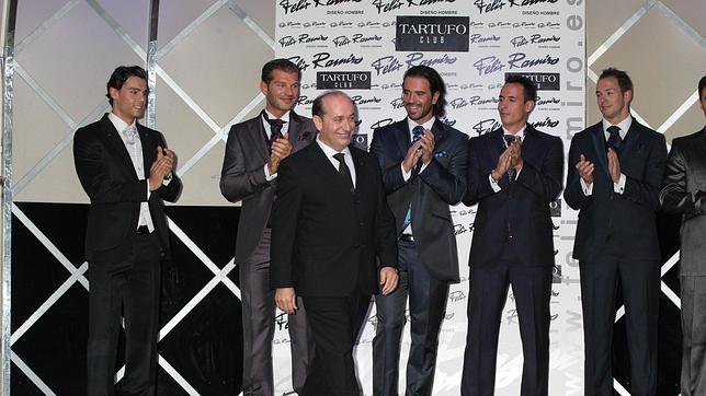 Félix Ramiro viste de novio a Darek