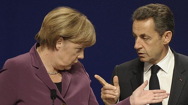 Europa congela la ayuda de 8.000 millones a Grecia hasta que celebre su referéndum