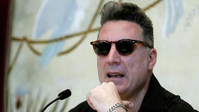 Loquillo pospone el inicio de su gira