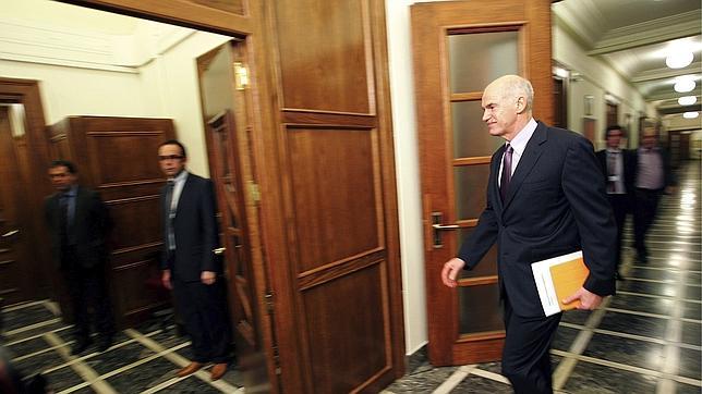 Grecia conocerá hoy el gobierno que aplicará las severas condiciones del rescate