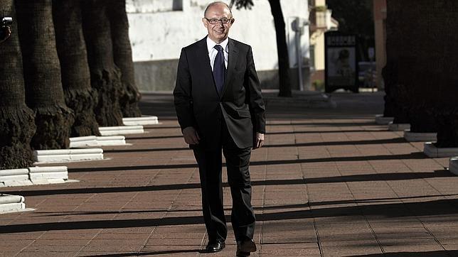 «Adoptaremos las reformas que España necesita, no las que nos impongan»