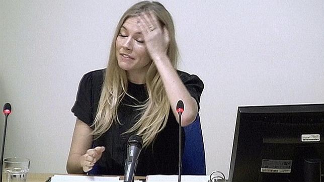 La actriz Sienna Miller vivía «como en un videojuego» por la presión de los paparazzi