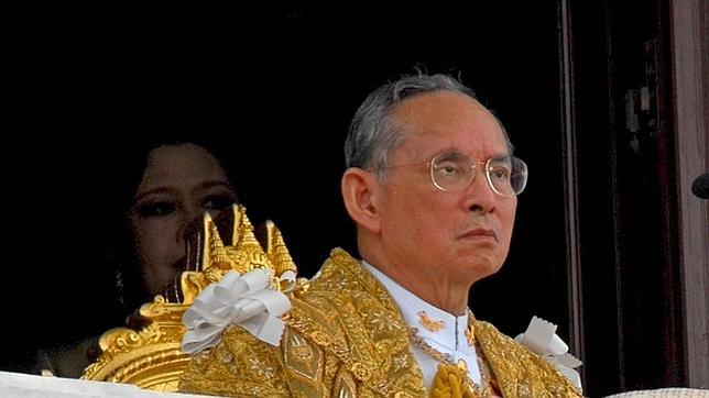 Tailandia: turismo sexual, sí. Insultos al rey, no