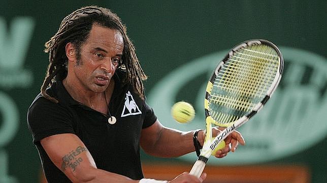 Noah insiste con sus acusaciones