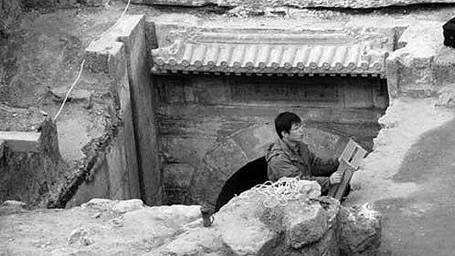 Descubren las tumbas de diez eunucos imperiales en Pekín