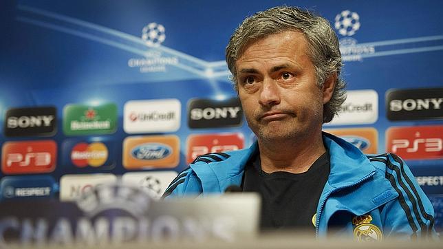 Benzema e Higuaín, juntos ante el Ajax