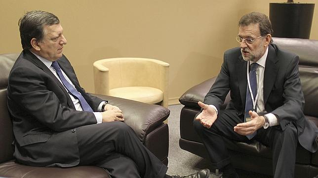Rajoy expone a Barroso su programa: déficit, reforma laboral y financiera