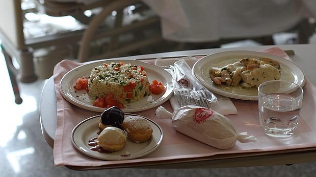 «Si a un paciente se le antoja solomillo, vamos a comprarlo»