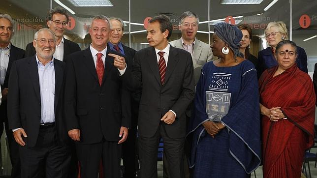 Zapatero asume el control de la Fundación Ideas para influir en el futuro del PSOE