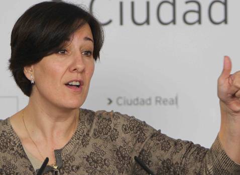 Blanca Fernández pide la dimisión de Cañizares por «insultar a los ayuntamientos»