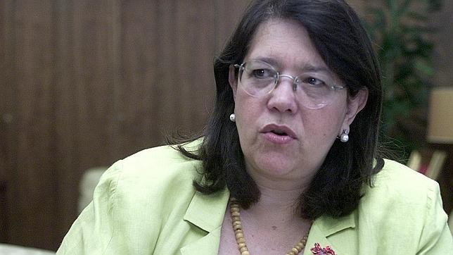 Elvira Rodríguez se queda en el Senado