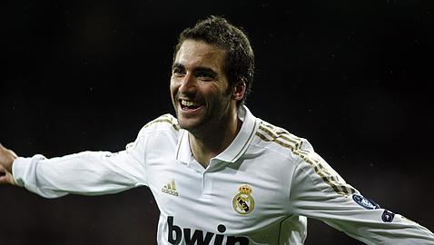 Juve y Chelsea, a por Higuaín