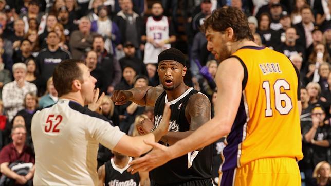 Segunda derrota de los Lakers