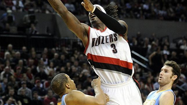 Rudy cae en su regreso a Portland