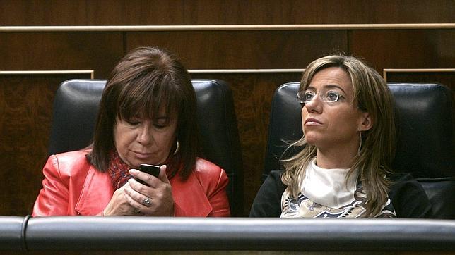 Cristina Narbona: «Mi manifiesto no va contra nadie, es una autocrítica que compartimos muchos socialistas»