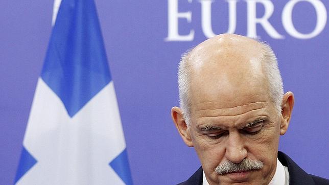 El ex primer ministro Papandreu renuncia a liderar a los socialistas griegos