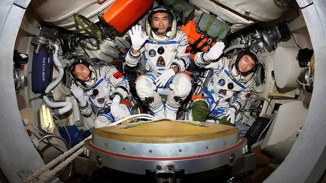 China enviará astronautas a la Luna en 2020