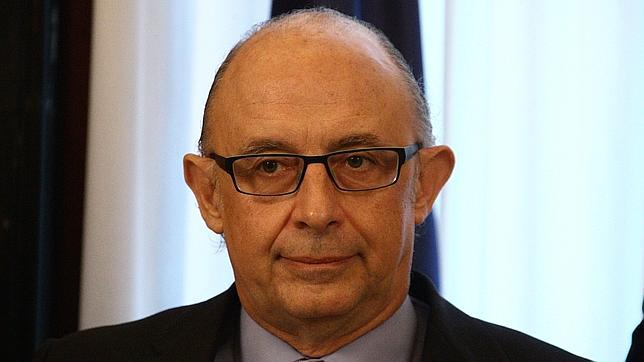 El Gobierno se reunirá primero con las regiones del PP para pactar los recortes