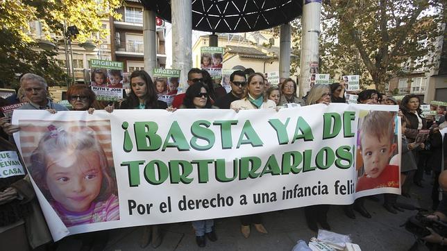 La familia materna de Ruth y José: «No seremos compasivos con Bretón porque él no lo es con sus hijos»