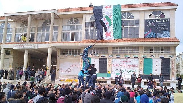 La Liga Árabe considera que Siria se dirige a una guerra civil