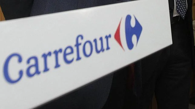 Carrefour descontará el IVA más de 4.000 productos a los de 65 años