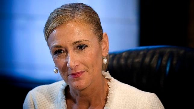 Cristina Cifuentes: «no me cabe en la cabeza otra cosa que cumplir la ley»