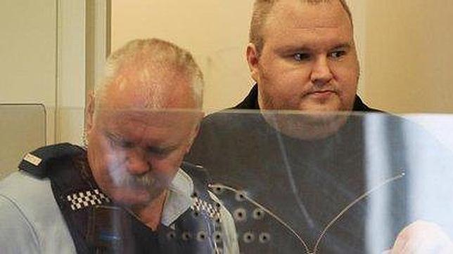 El fundador de Megaupload, Kim Schmitz: «No tenemos nada que ocultar»