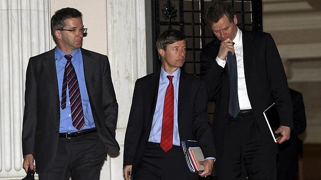 Atenas ultima la quita de deuda y el nuevo rescate en un fin de semana crucial